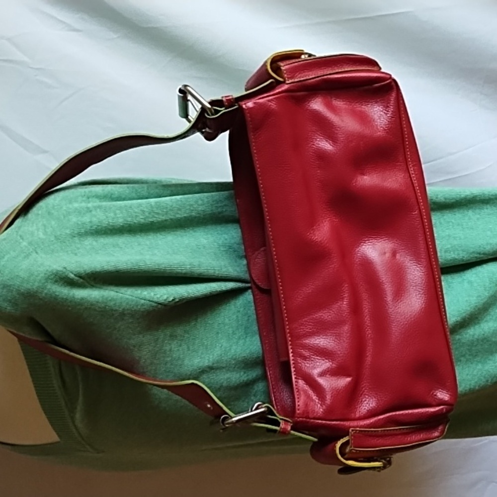 Hype Red Leather Shoulder Bag - Picture 5 of 13